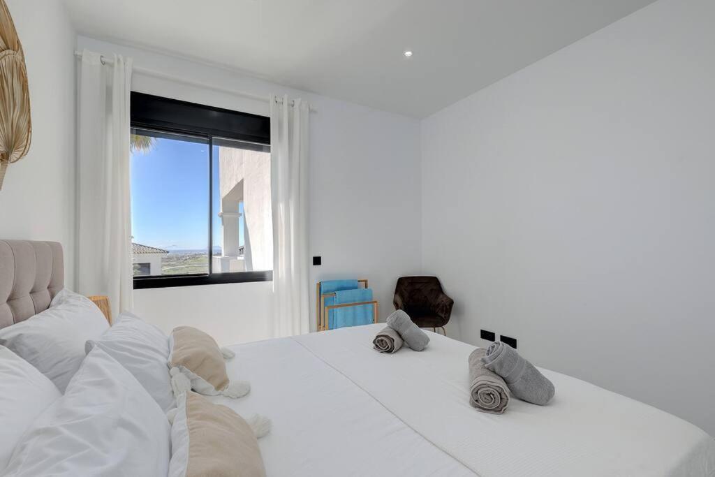 Apartamento 2 Bed At Hills With Great Sea Views! *