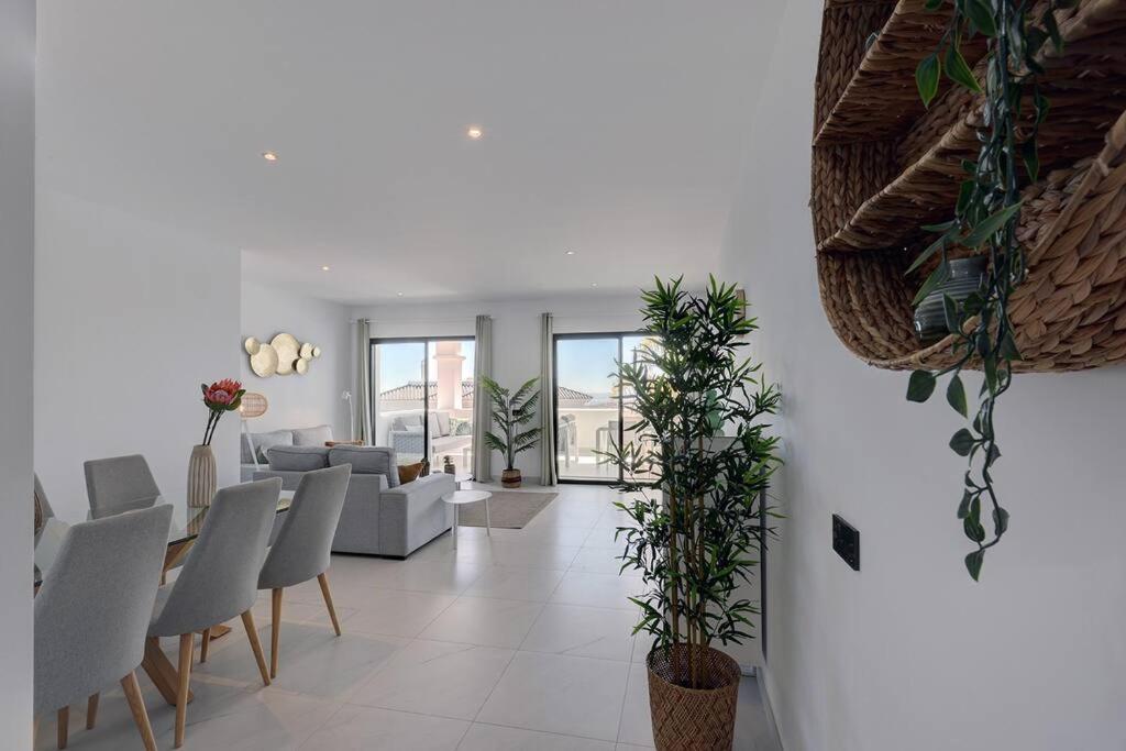 Apartamento 2 Bed At Hills With Great Sea Views! Estepona