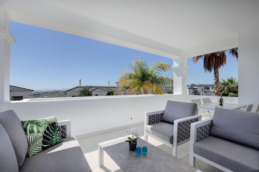 Apartamento 2 Bed At Hills With Great Sea Views! Estepona